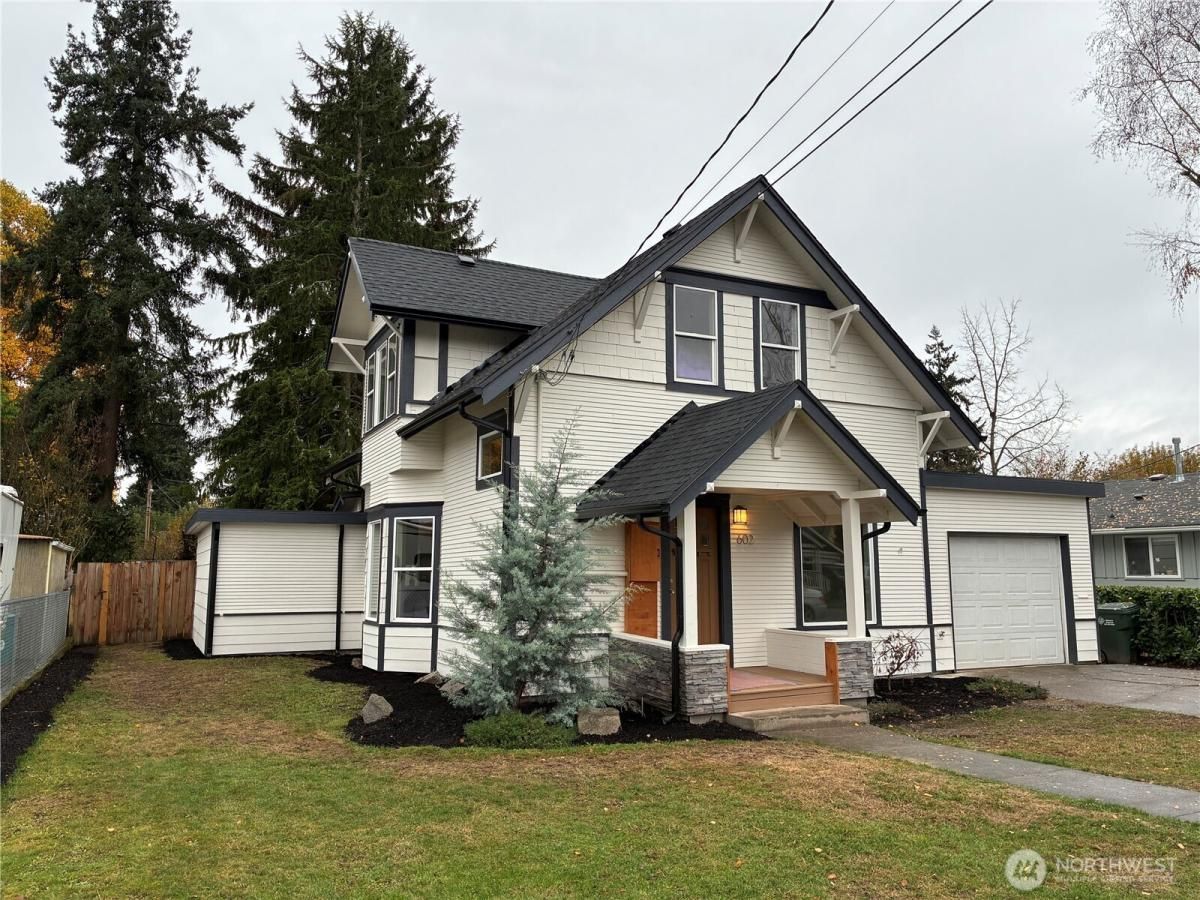 MLS #NWM2456808 image #0