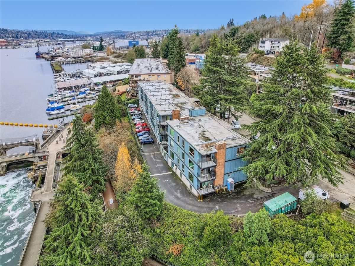 MLS #NWM2456944 image #0