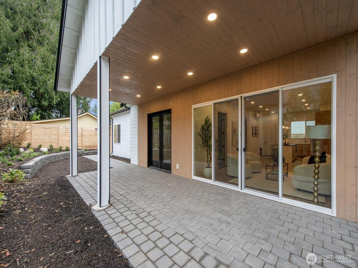 MLS #NWM2456952 image #0