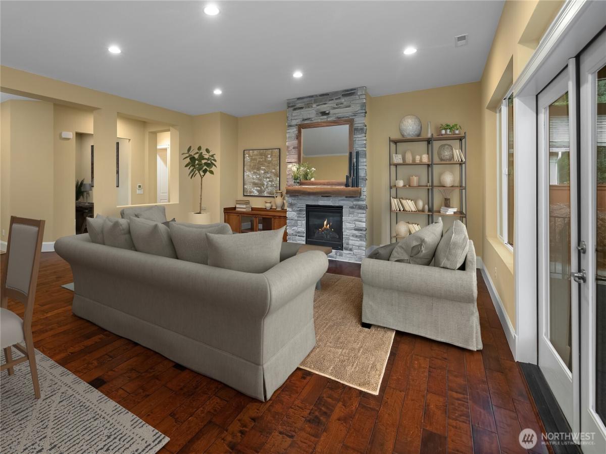 MLS #NWM2457008 image #0