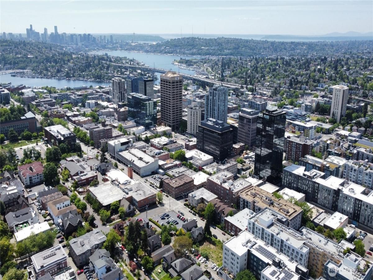 MLS #NWM2457052 image #0