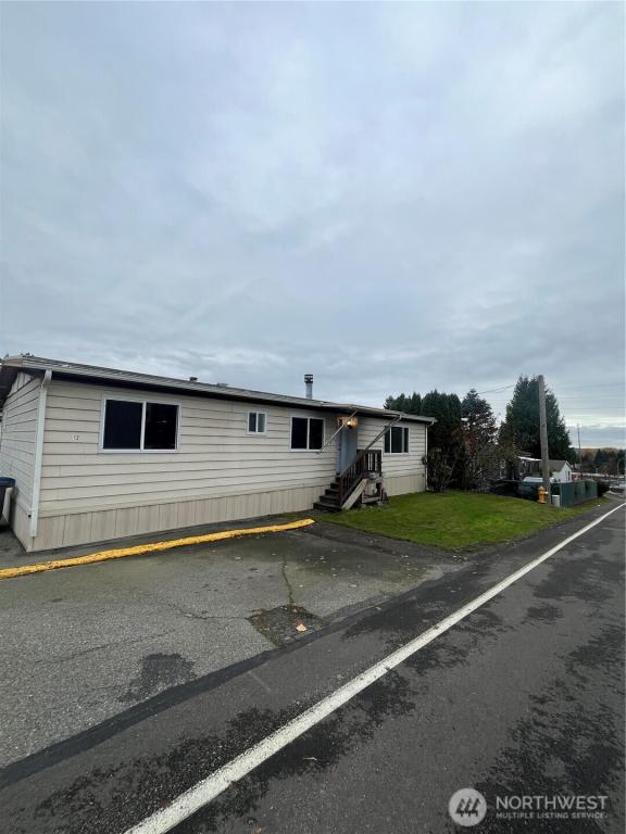 MLS #NWM2457168 image #0