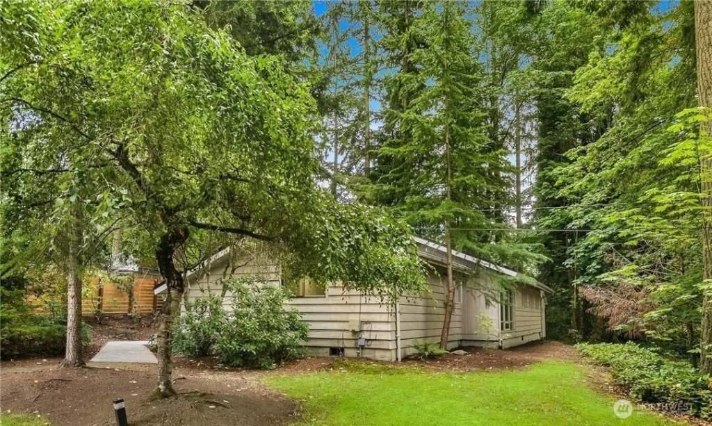 MLS #NWM2457468 image #0