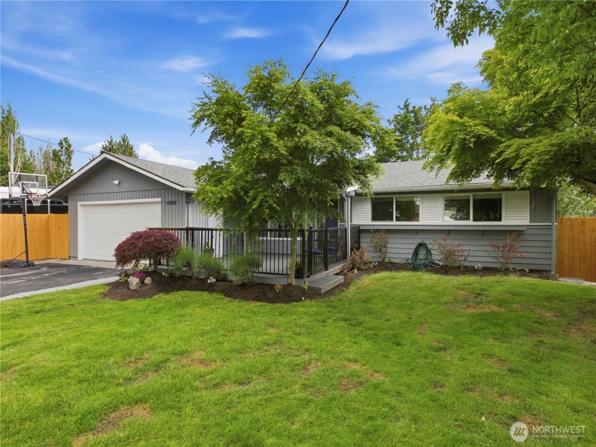 MLS #NWM2457509 image #0