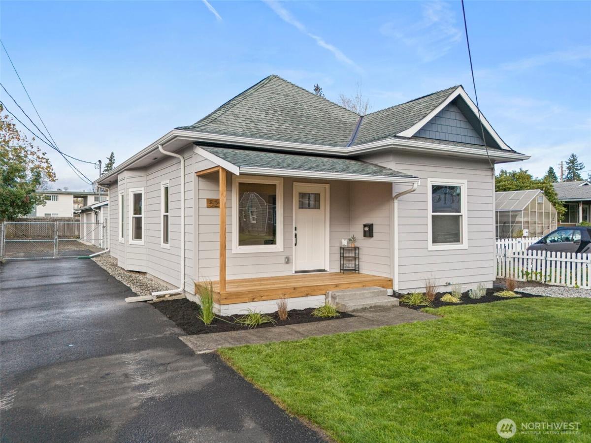 MLS #NWM2457574 image #0