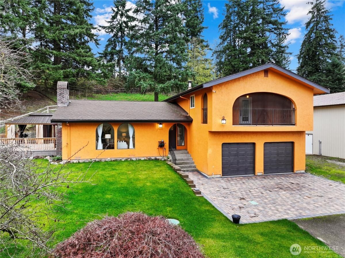 MLS #NWM2457728 image #0