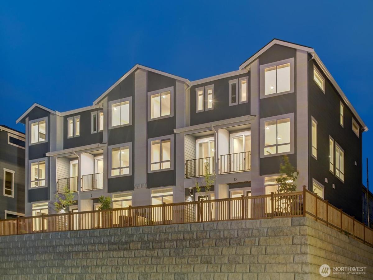 MLS #NWM2458042 image #0