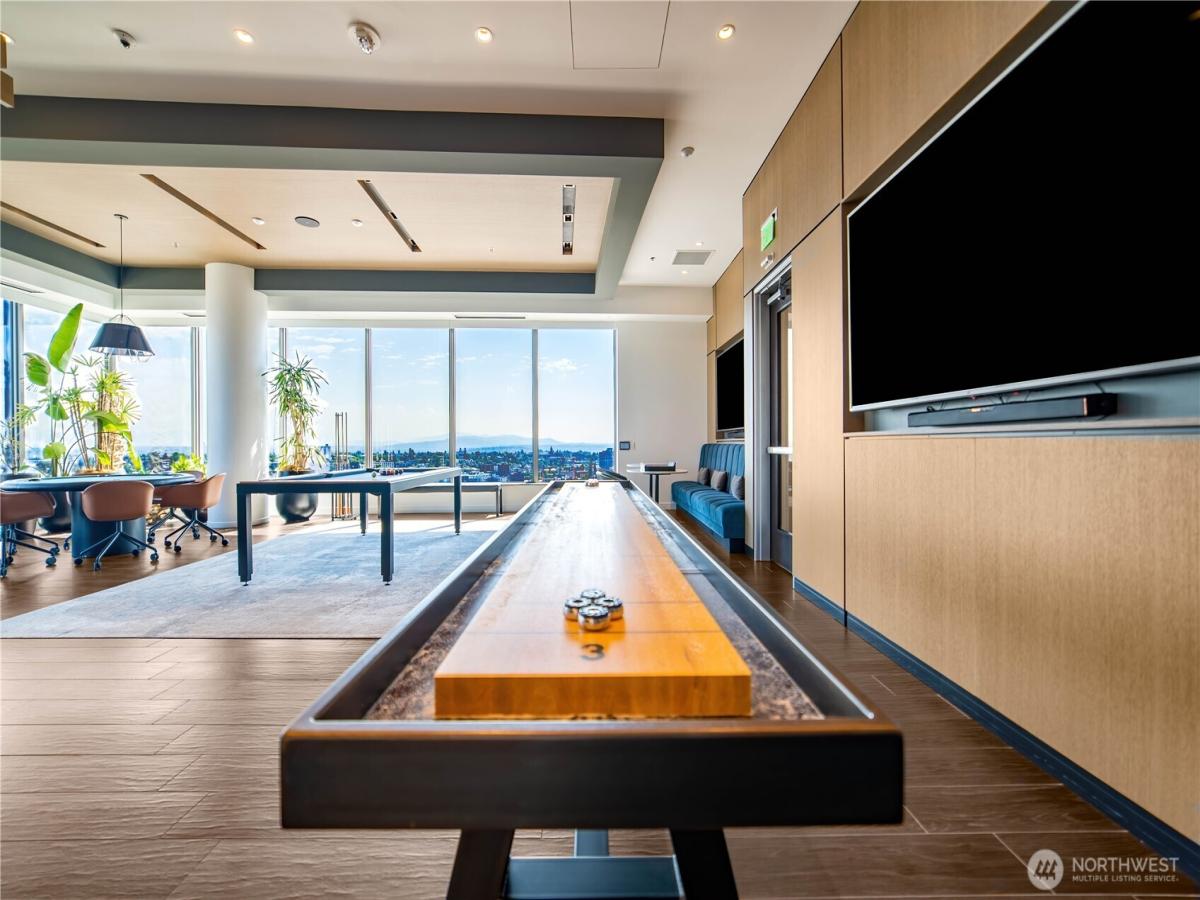 MLS #NWM2458097 image #0