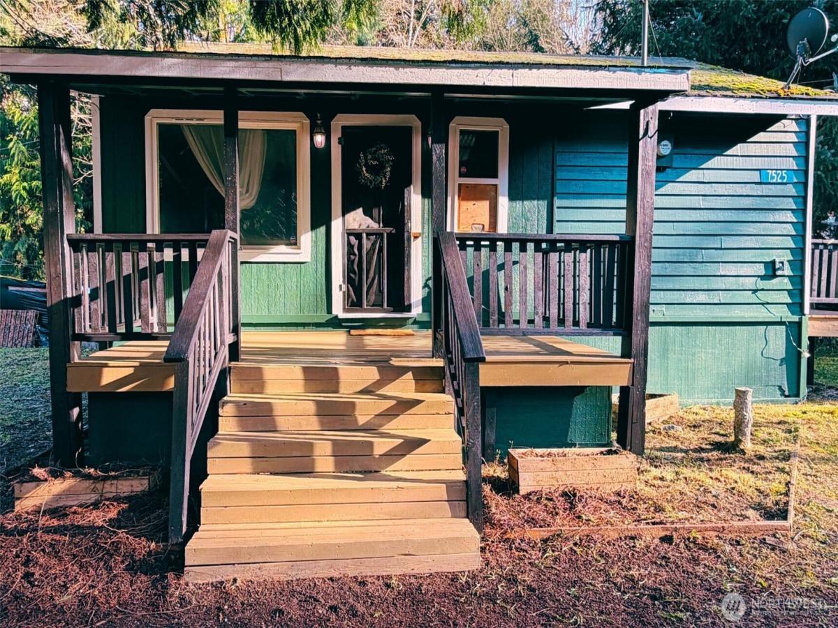 MLS #NWM2458145 image #0