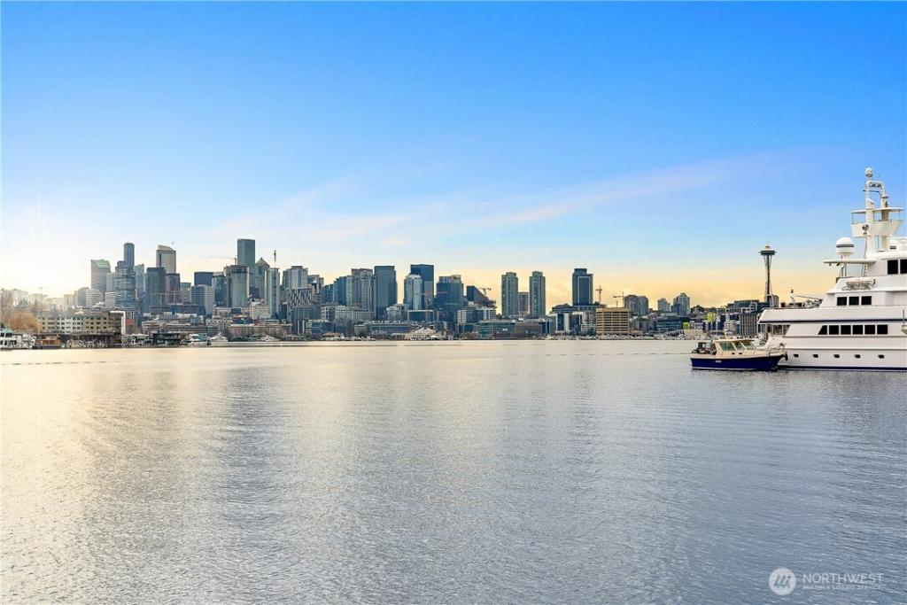 MLS #NWM2458463 image #0