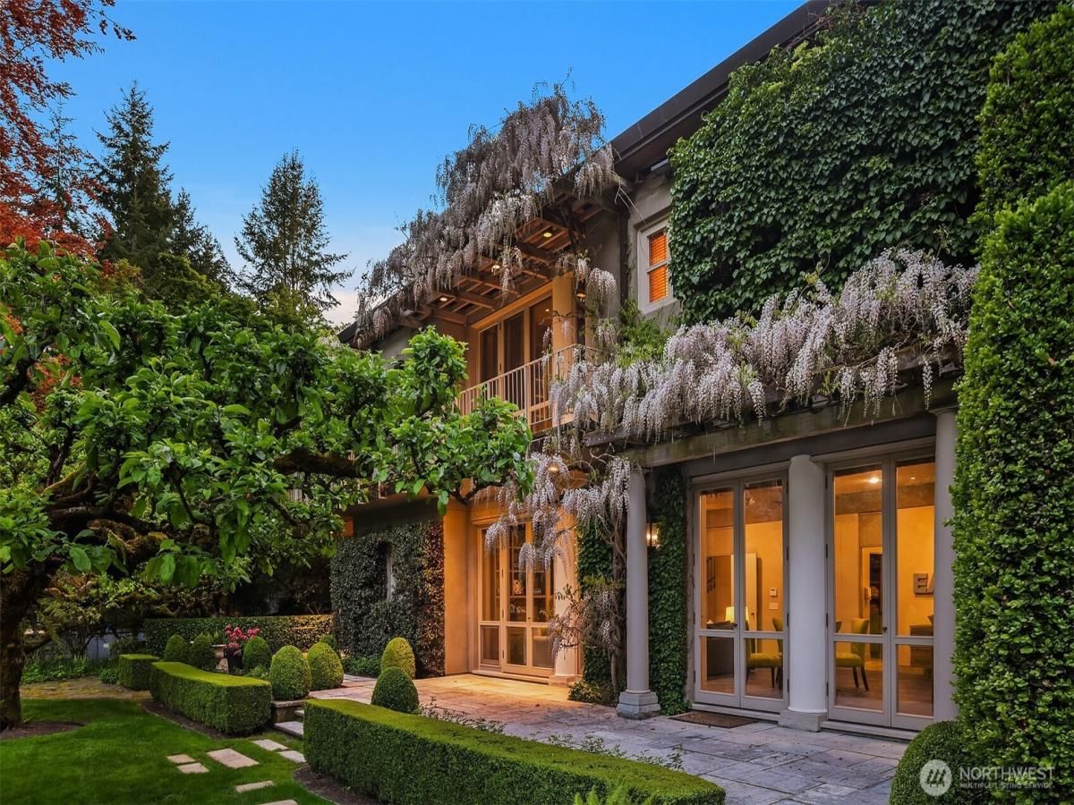 MLS #NWM2458664 image #0