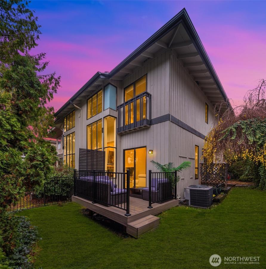 MLS #NWM2458698 image #0