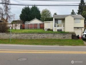 MLS #NWM2458728 image #0
