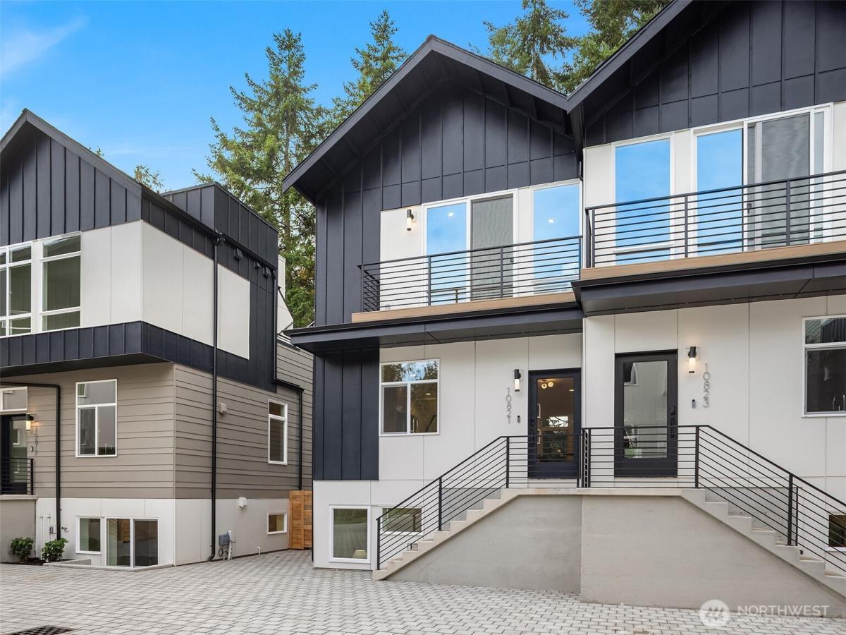 MLS #NWM2458739 image #0