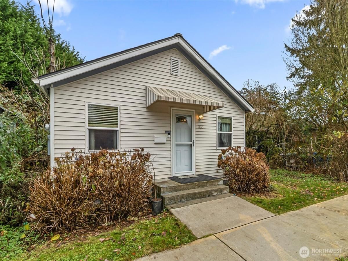 MLS #NWM2458865 image #0