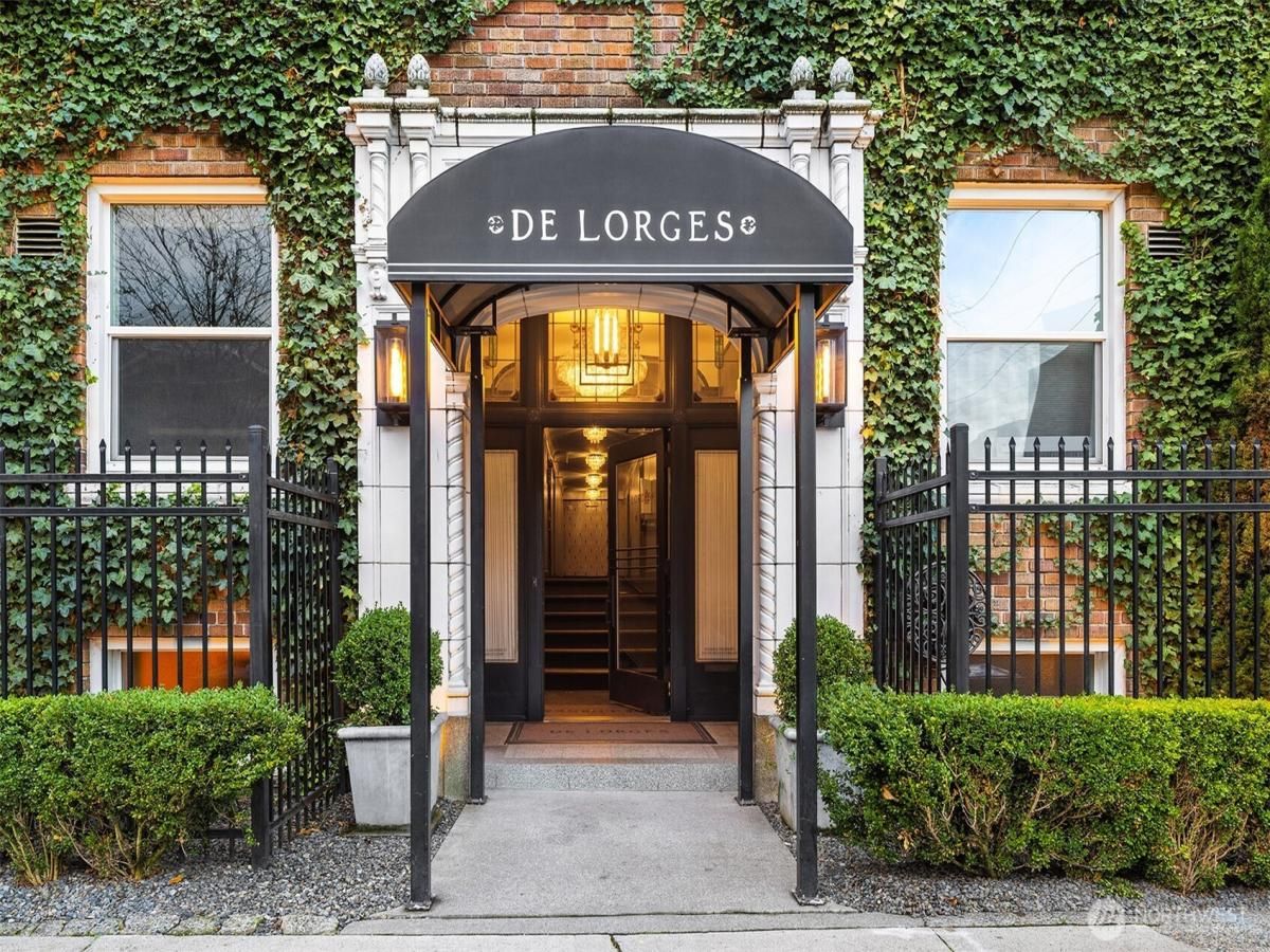 MLS #NWM2459111 image #0