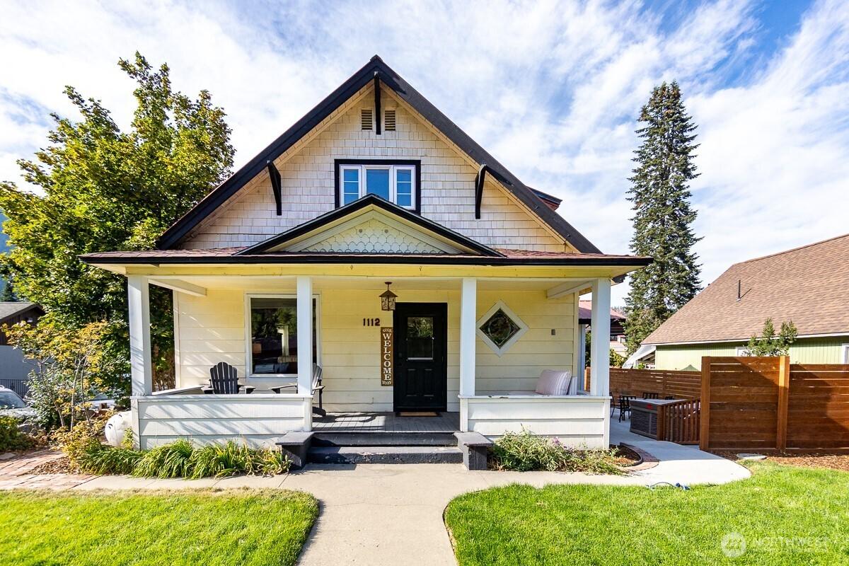 MLS #NWM2459308 image #0