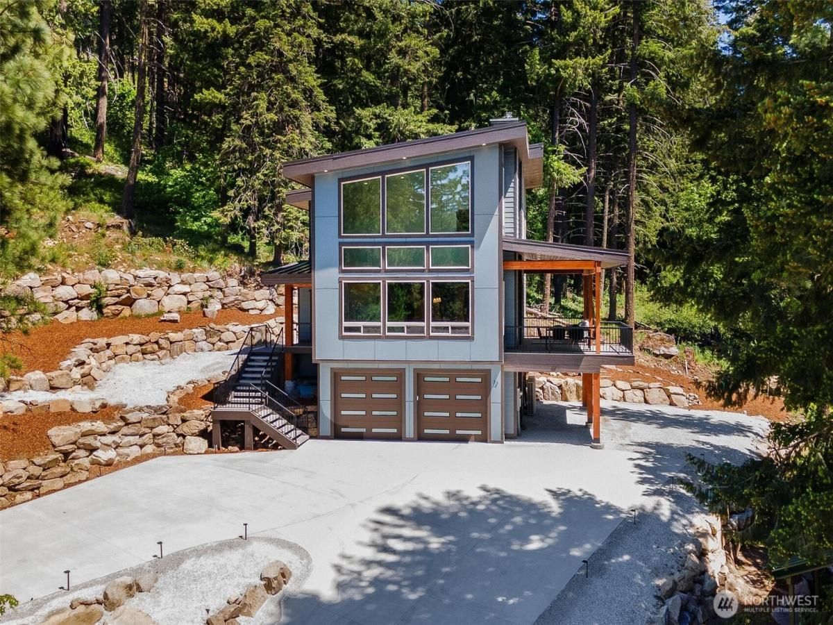 MLS #NWM2459512 image #0