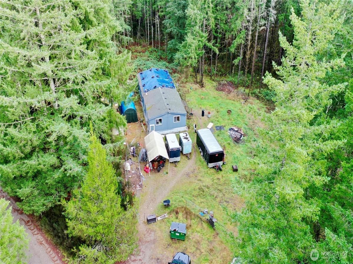 MLS #NWM2459561 image #0