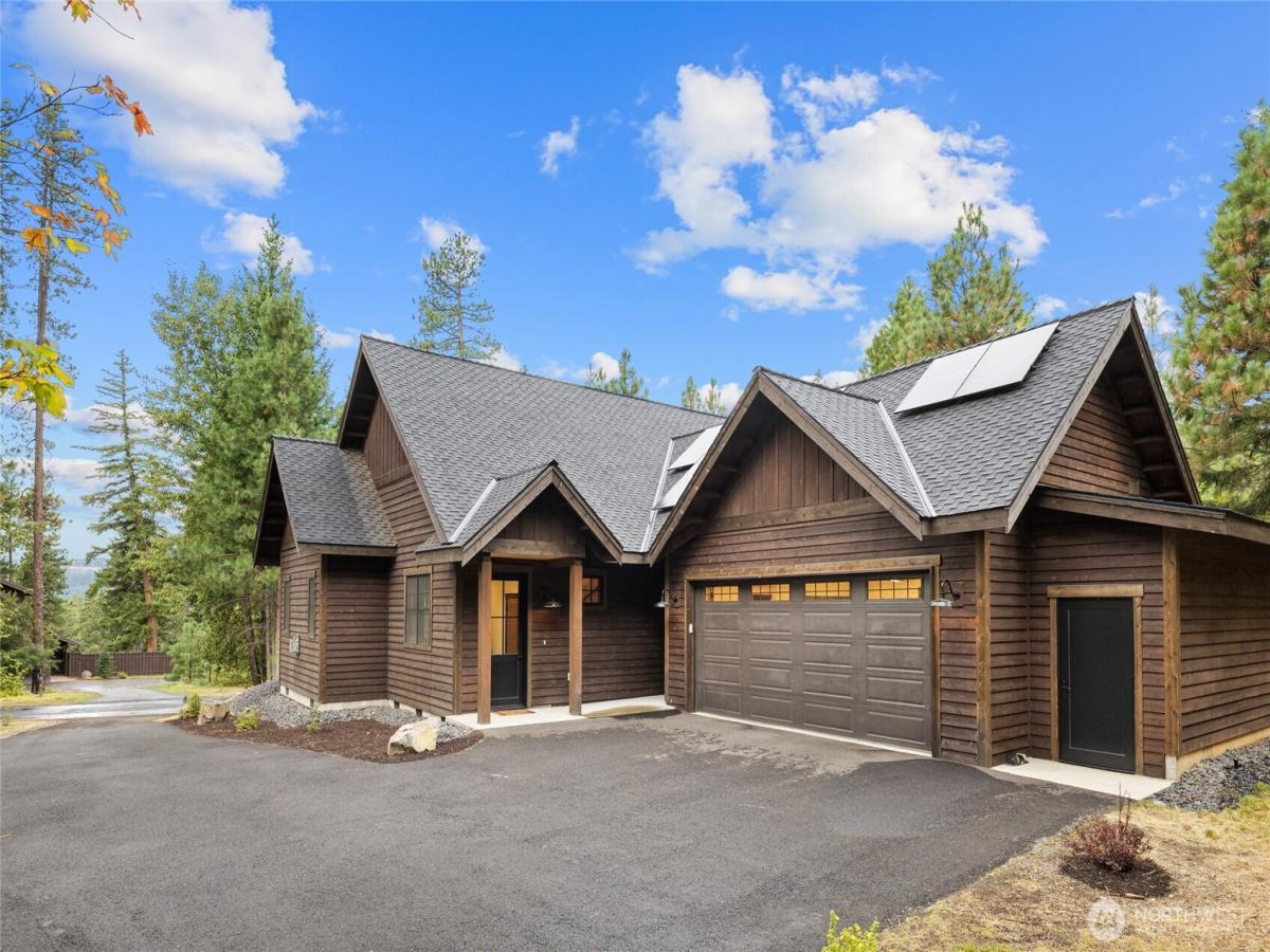 MLS #NWM2459662 image #0