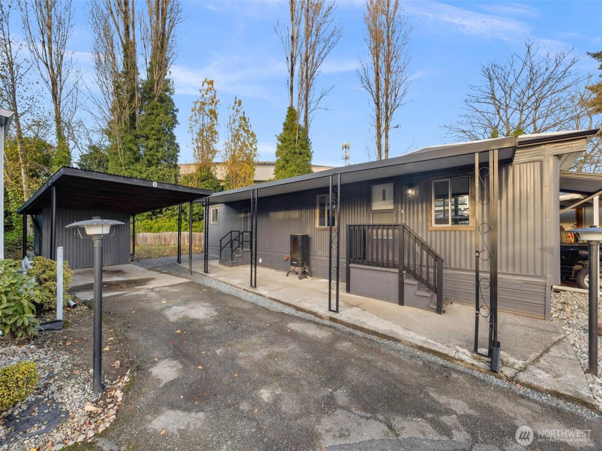 MLS #NWM2459876 image #0