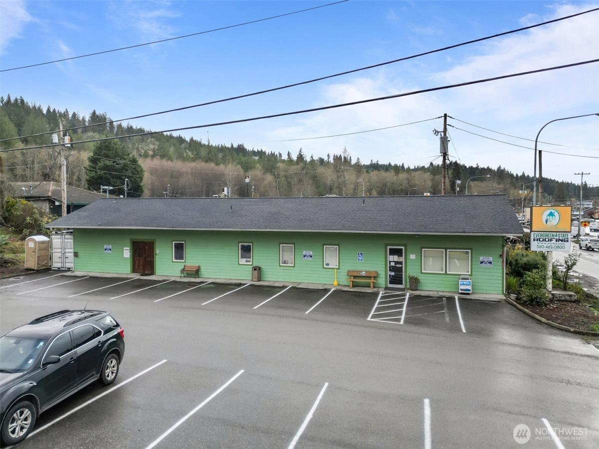 MLS #NWM2459953 image #0