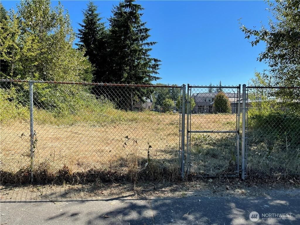 MLS #NWM2460037 image #0