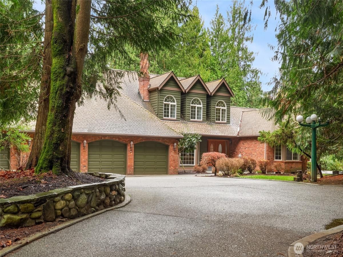 MLS #NWM2460056 image #0