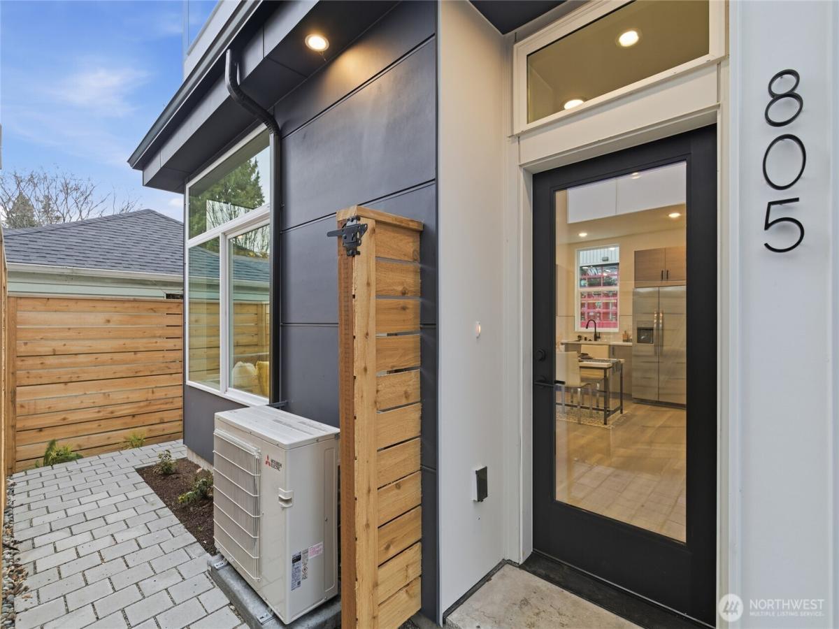 MLS #NWM2460108 image #0