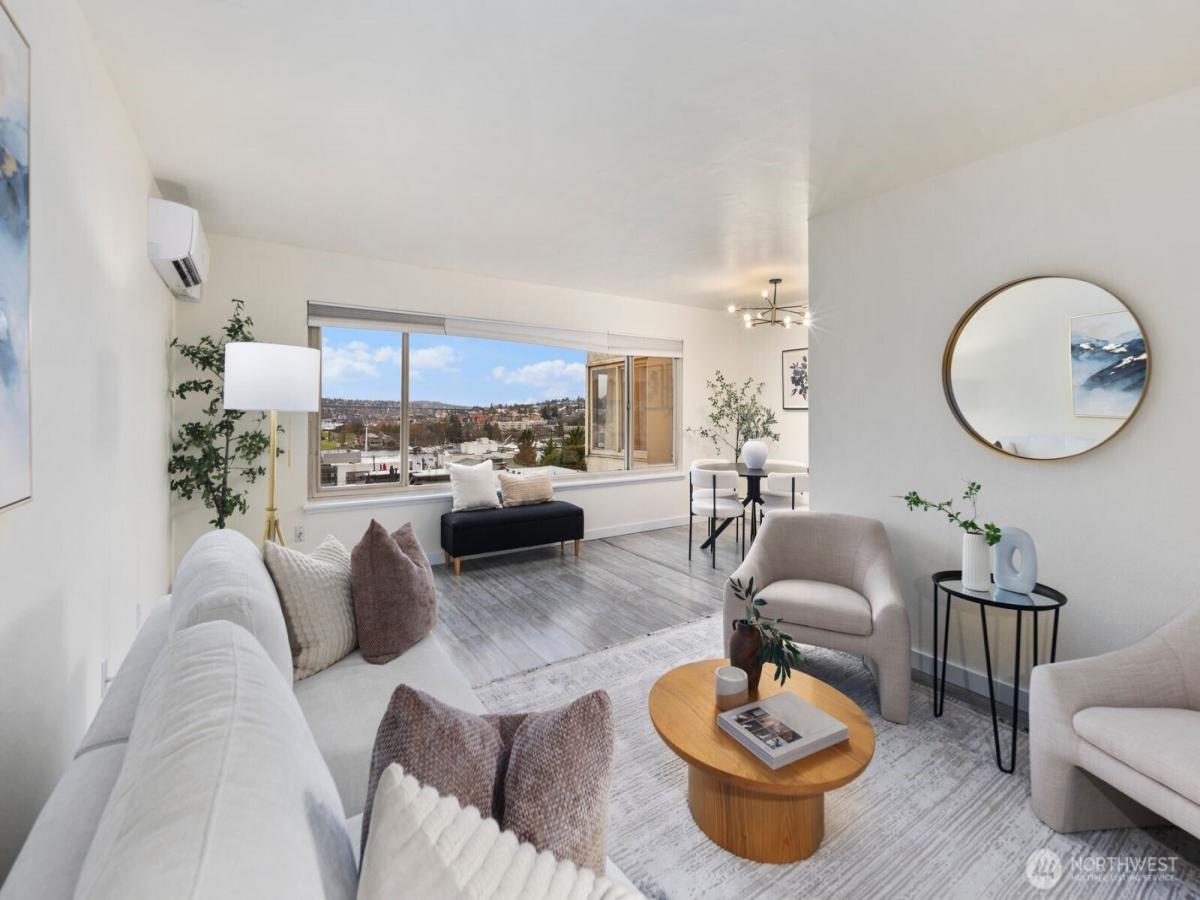 MLS #NWM2460235 image #0