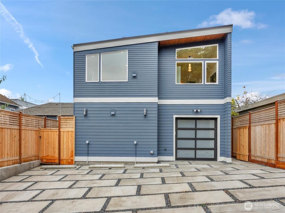 MLS #NWM2460257 image #0