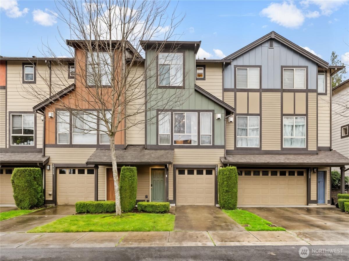 MLS #NWM2460378 image #0
