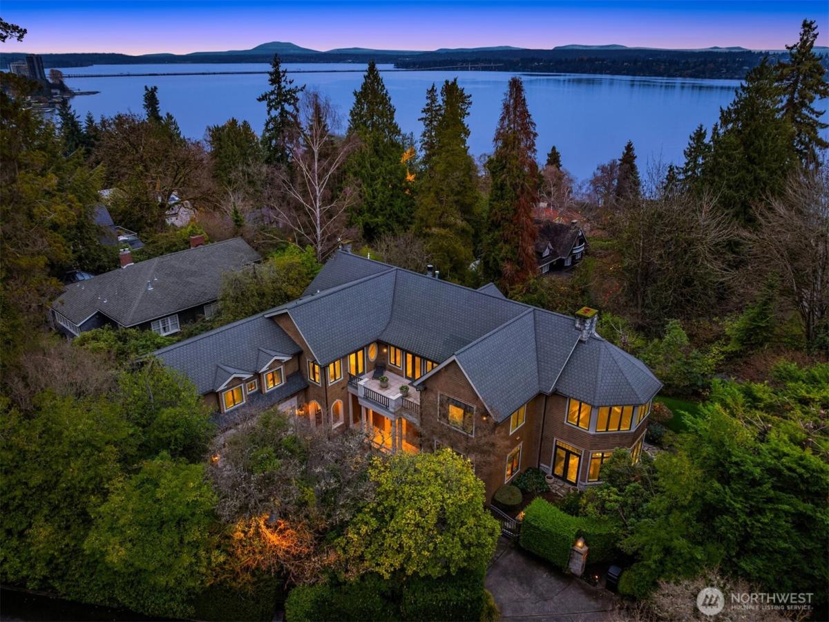 MLS #NWM2460457 image #0