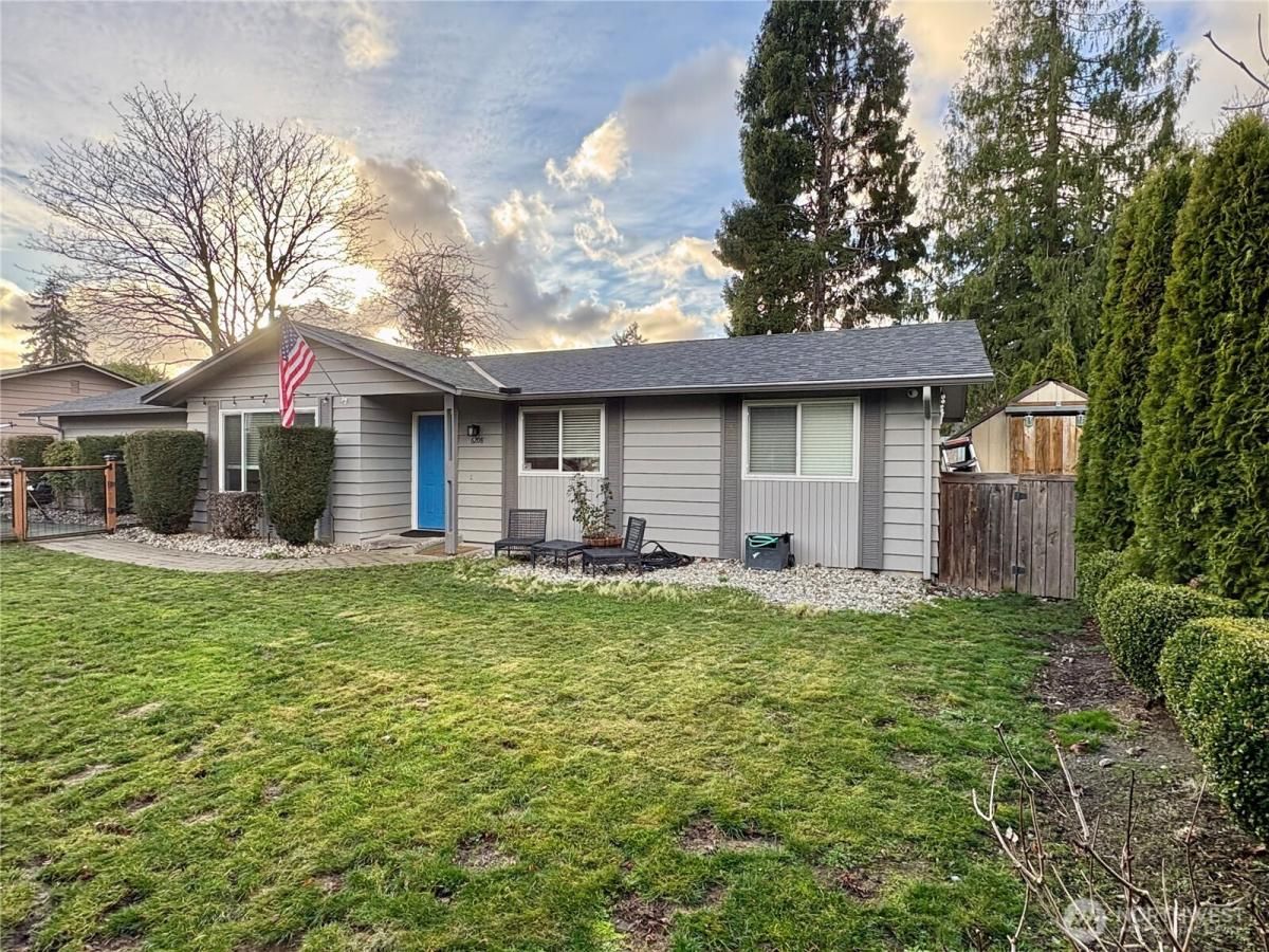 MLS #NWM2460492 image #0