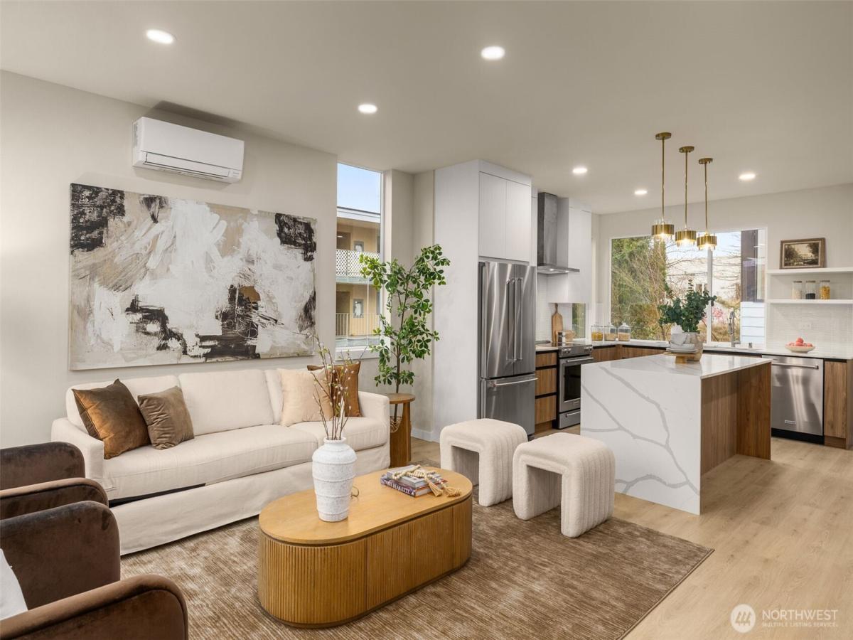 MLS #NWM2460532 image #0