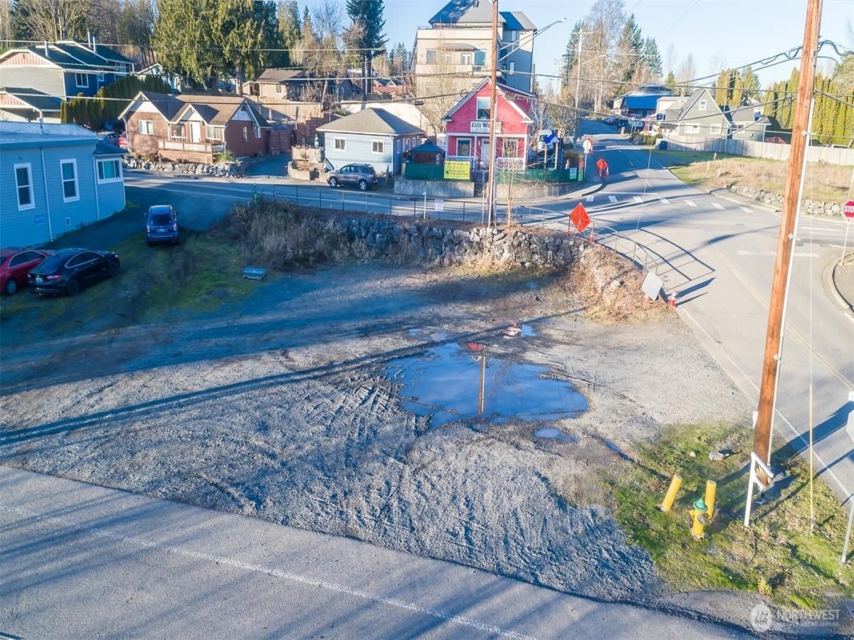 MLS #NWM2460548 image #0