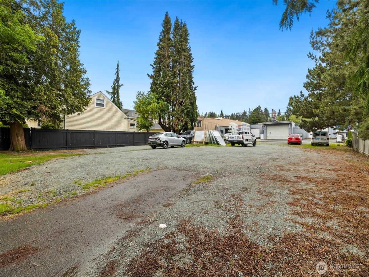 MLS #NWM2460599 image #0