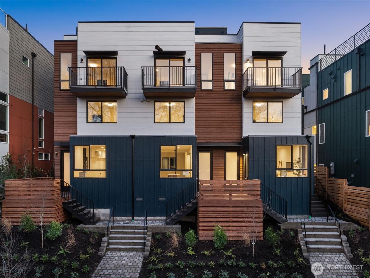 MLS #NWM2460619 image #0