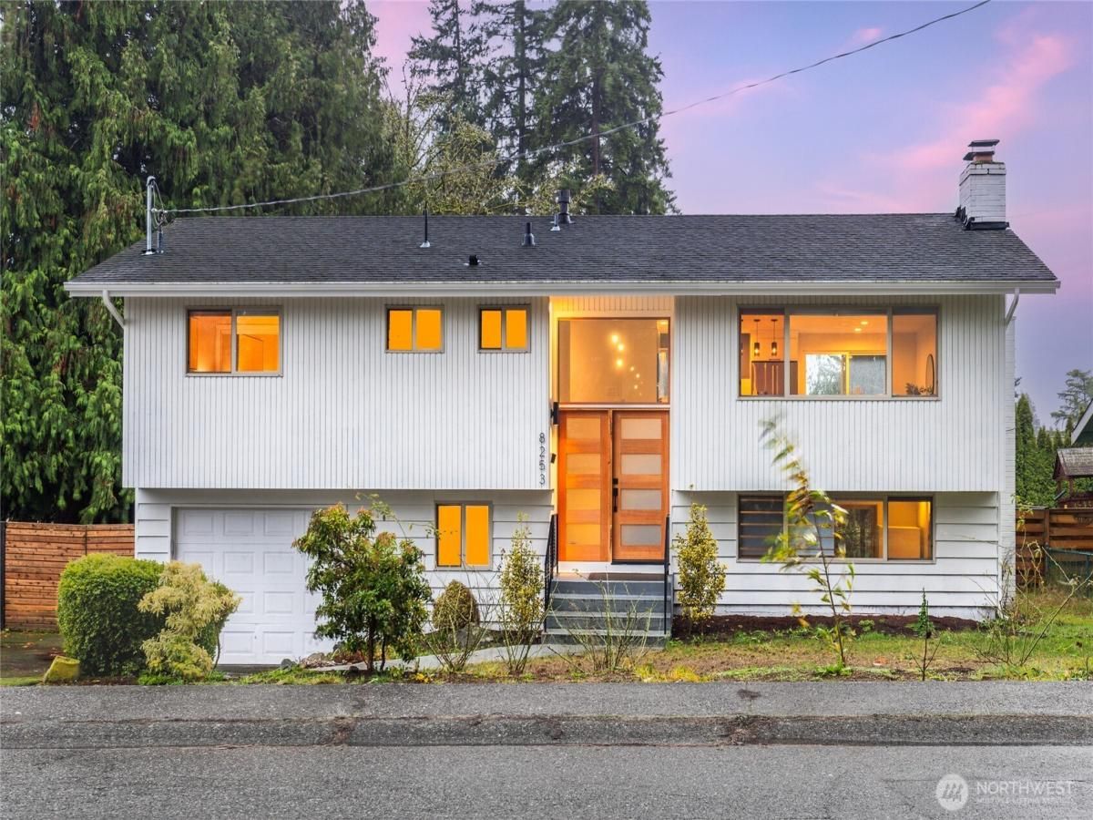 MLS #NWM2460644 image #0