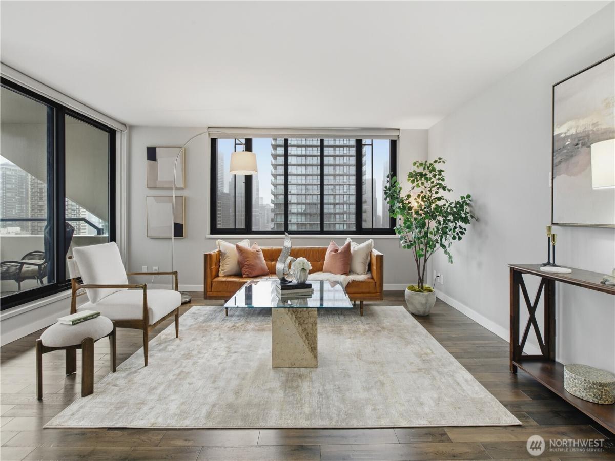 MLS #NWM2460763 image #0