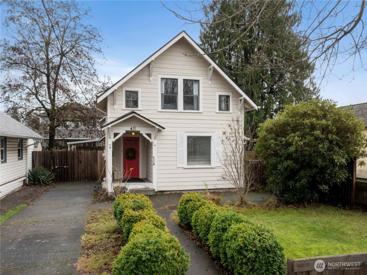 MLS #NWM2460910 image #0