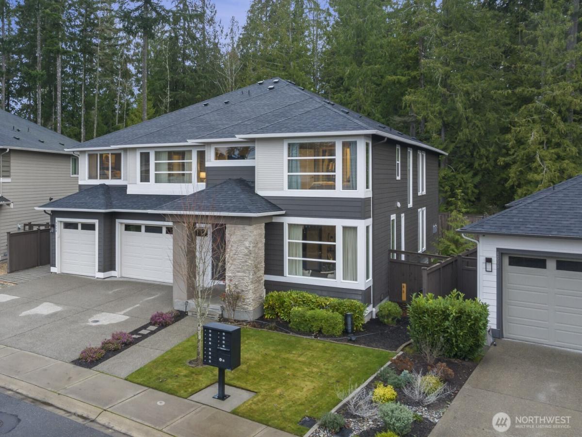 MLS #NWM2461167 image #0