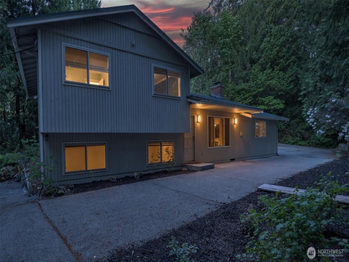 MLS #NWM2461511 image #0