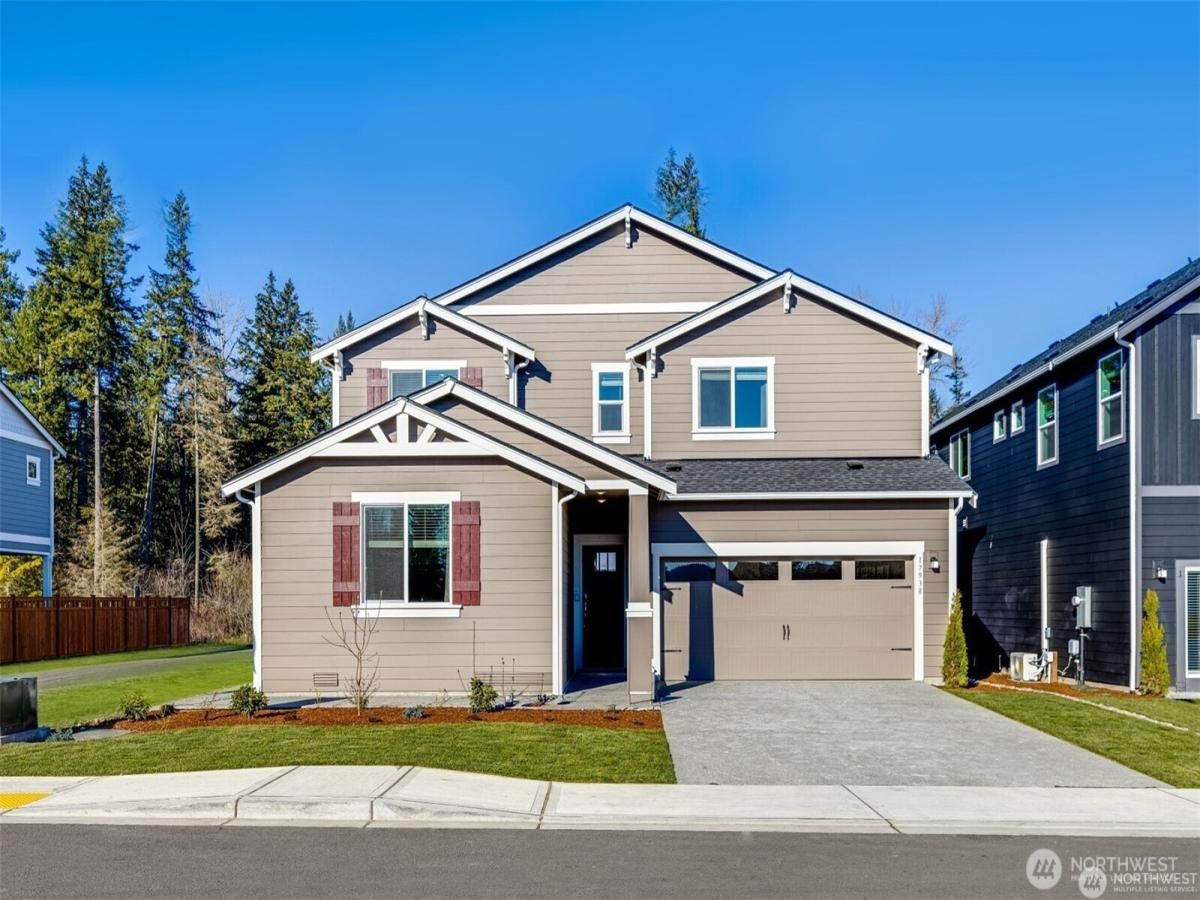 MLS #NWM2461632 image #0