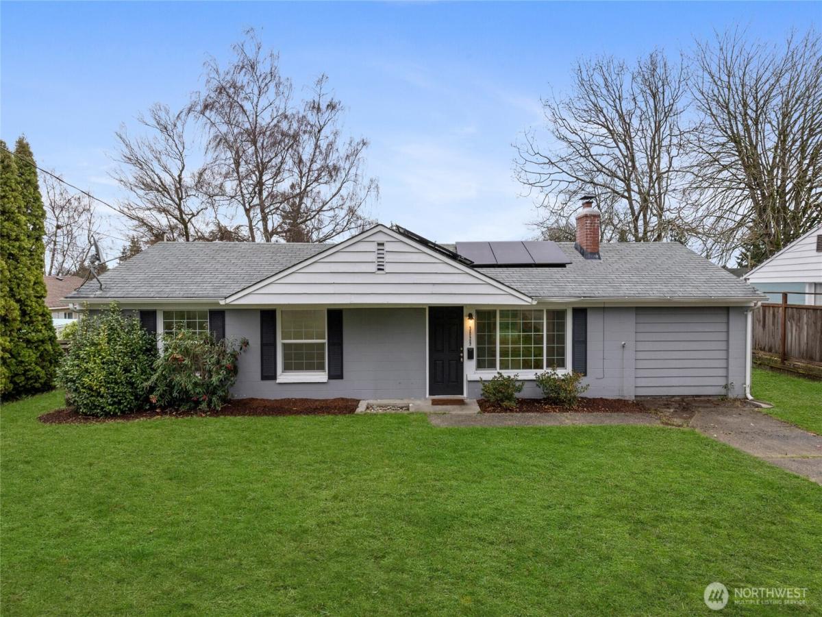 MLS #NWM2461668 image #0