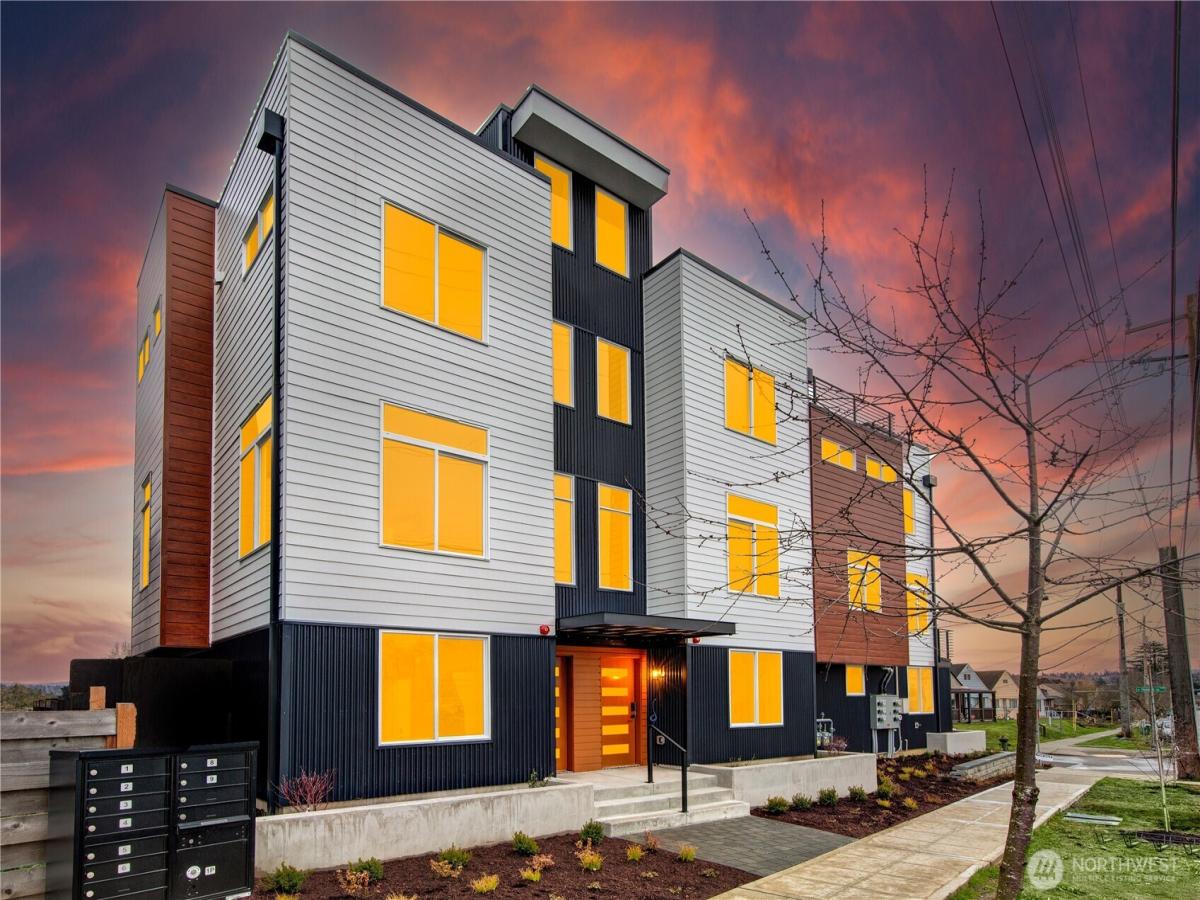 MLS #NWM2461673 image #0