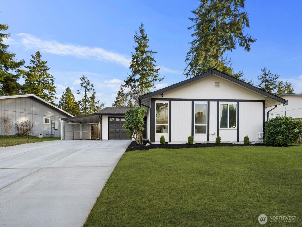 MLS #NWM2462763 image #0