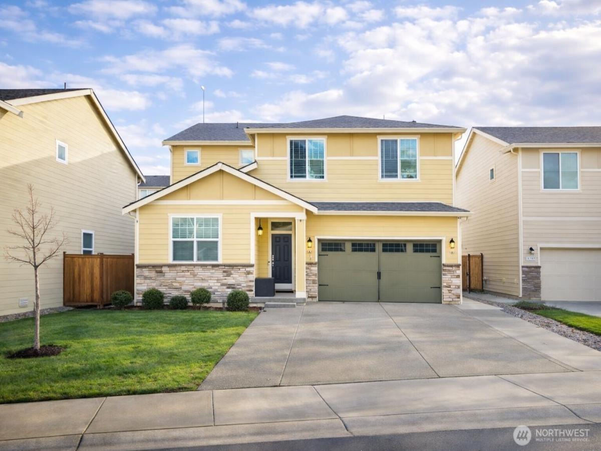 MLS #NWM2462950 image #0