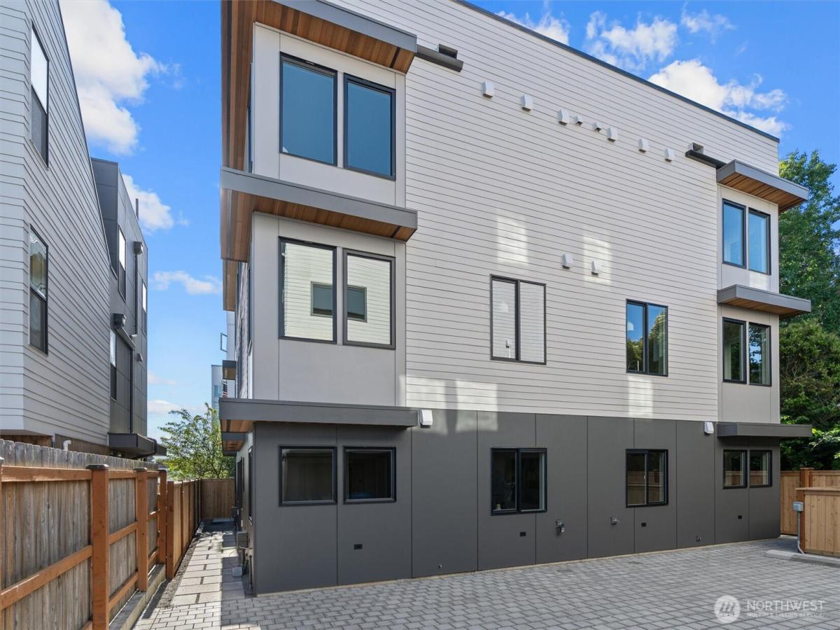 MLS #NWM2462960 image #0