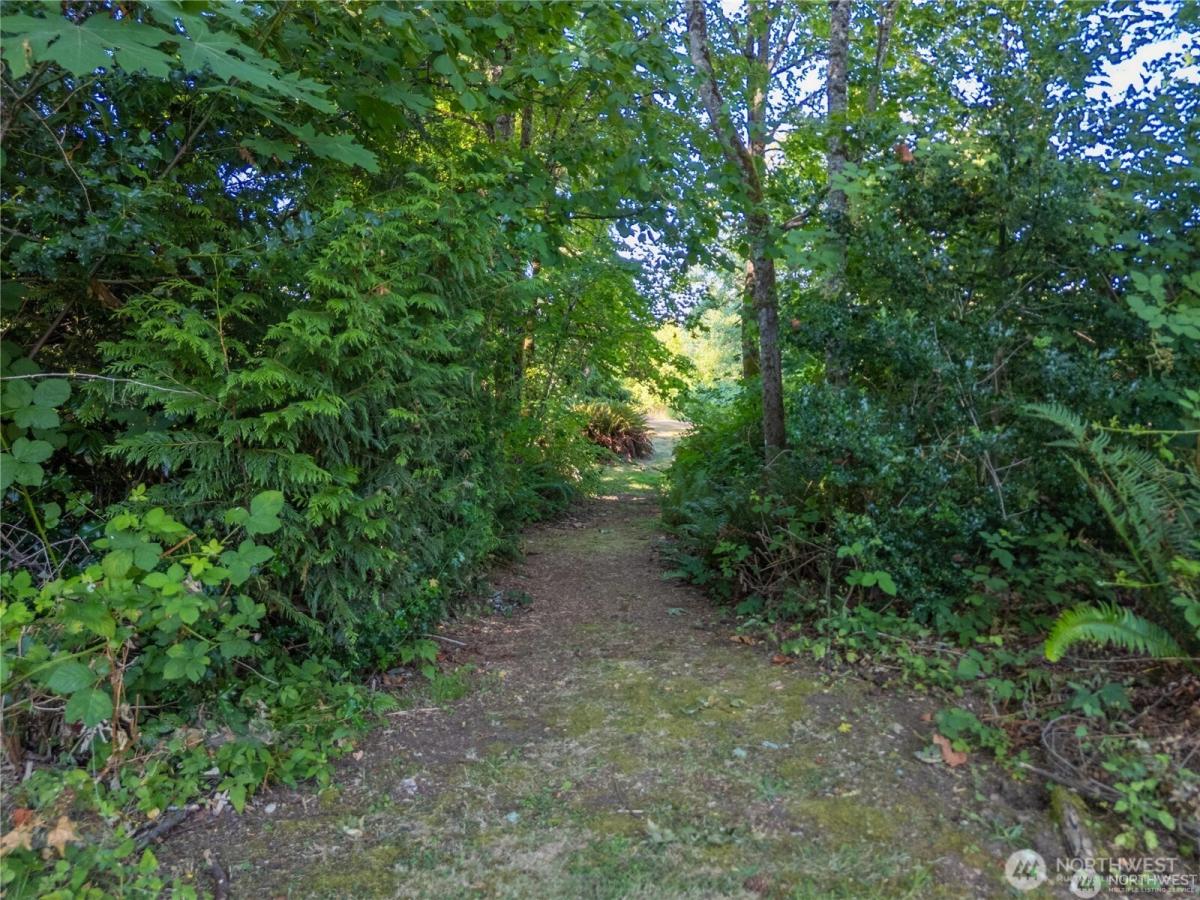 MLS #NWM2463027 image #0